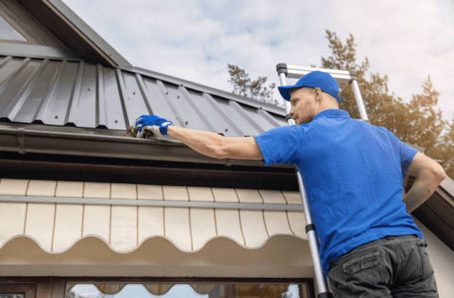 gutter cleaning in lake oswego